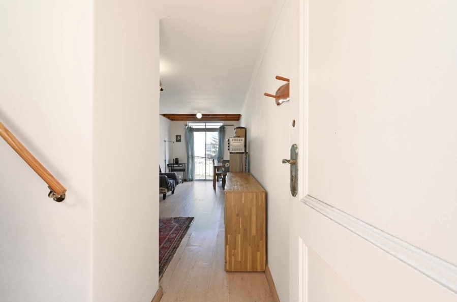 1 Bedroom Property for Sale in Milnerton Central Western Cape